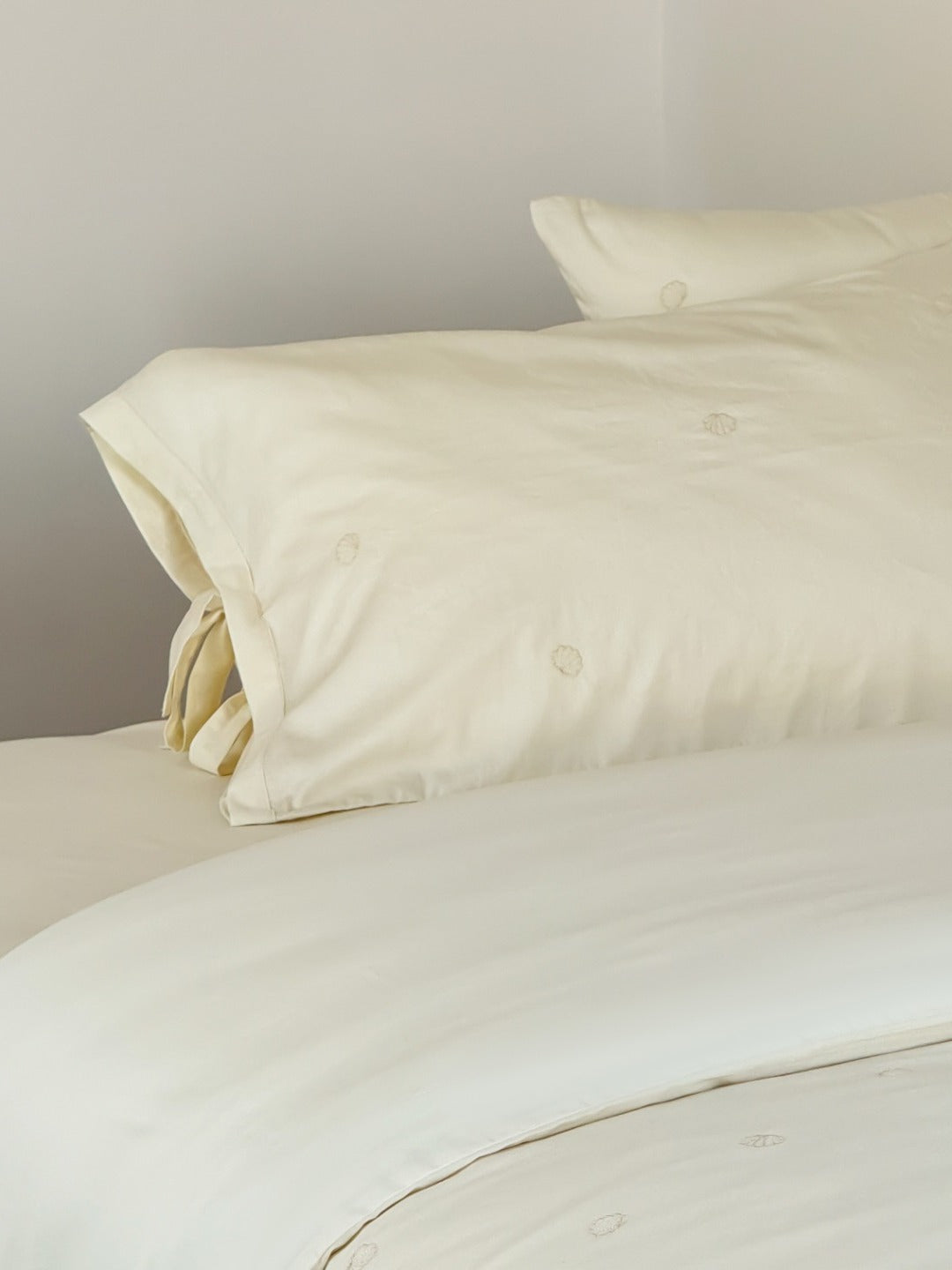 Bellisse Ivory & Blush Embroidered Washed Cotton Bedding Set original reference image 4