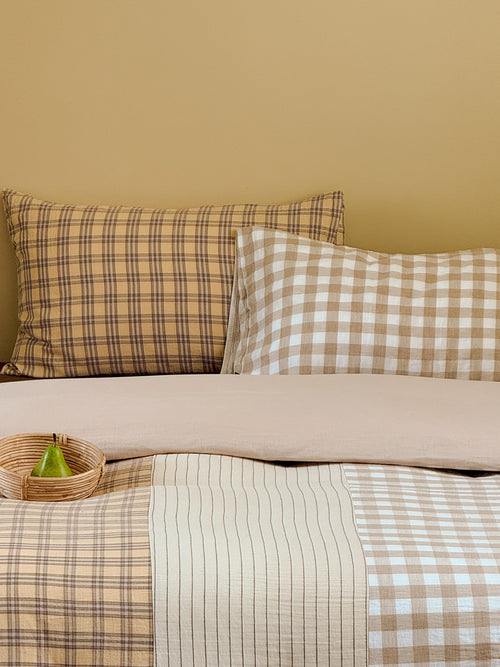 Brownie Isle Gingham & Stripe Patchwork Muslin Bedding Set original reference image 1