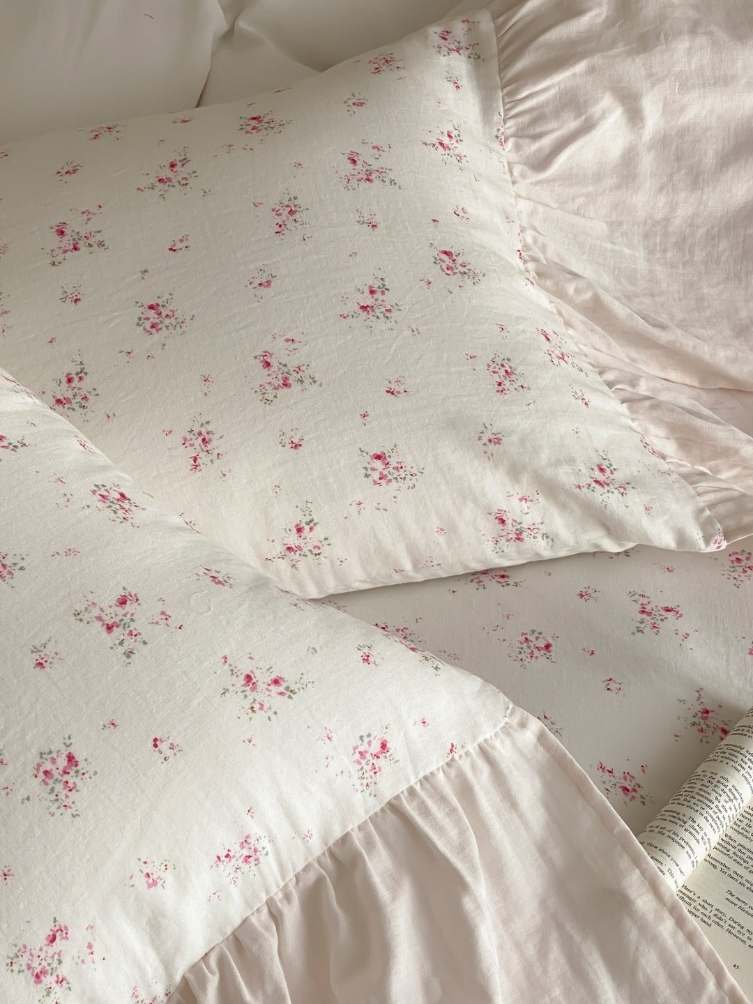 Evening Rose Ivory Floral Ruffle Muslin Bedding Set original reference image 5