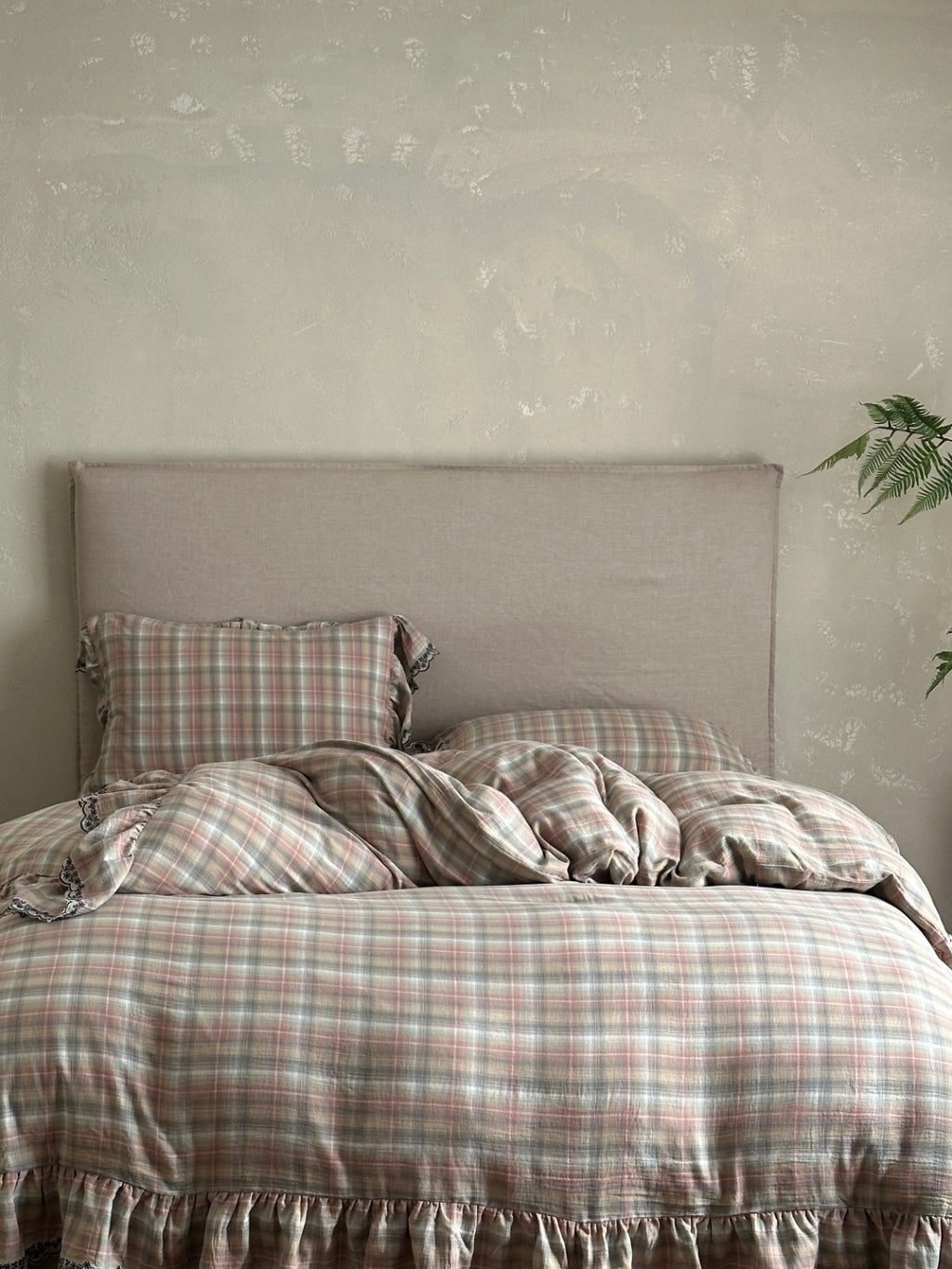Meadowmist Pastel Plaid Lace Muslin Bedding Set original reference image 8
