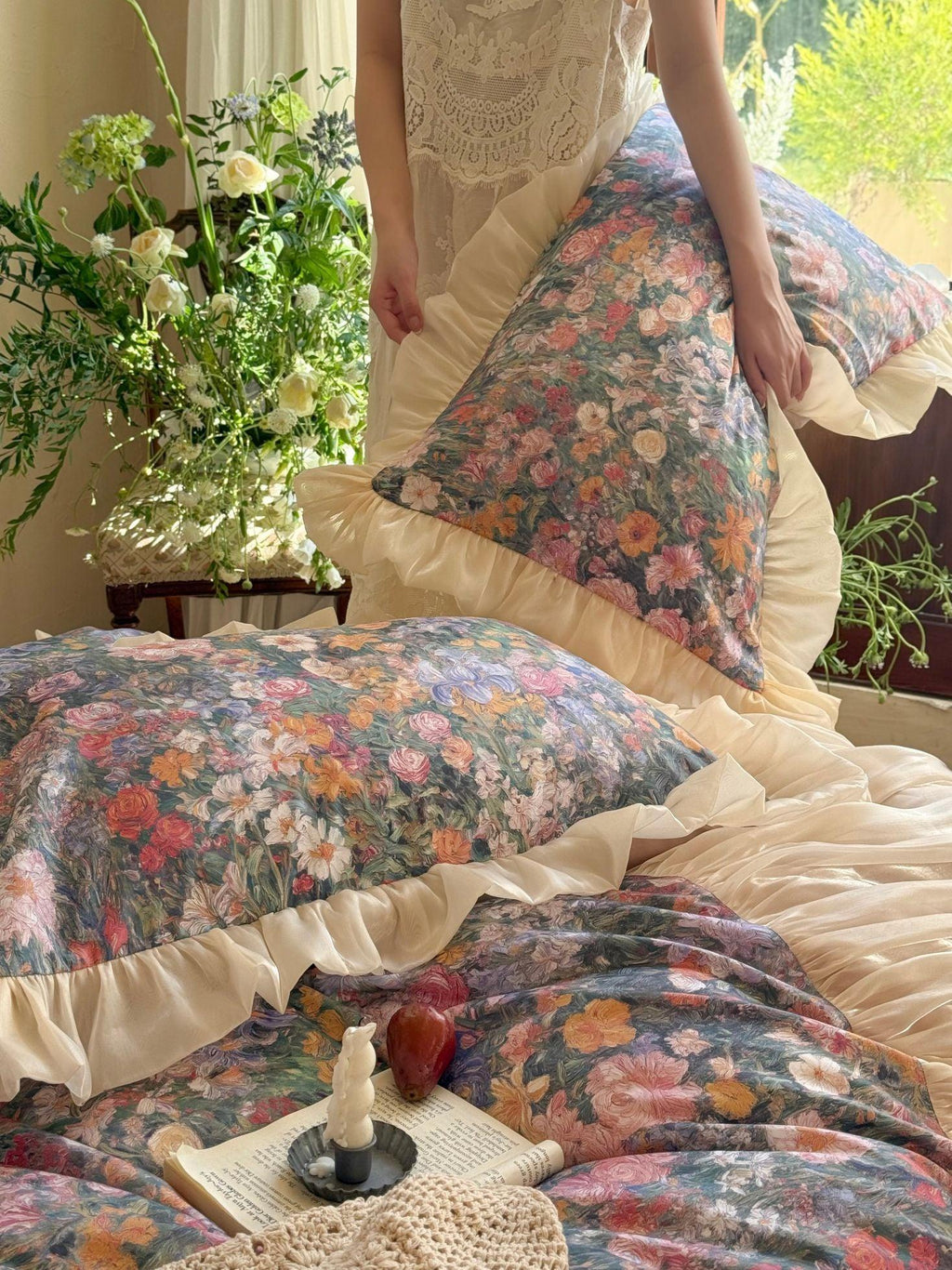 Vintage Oil Garden Ruched Bedding Set